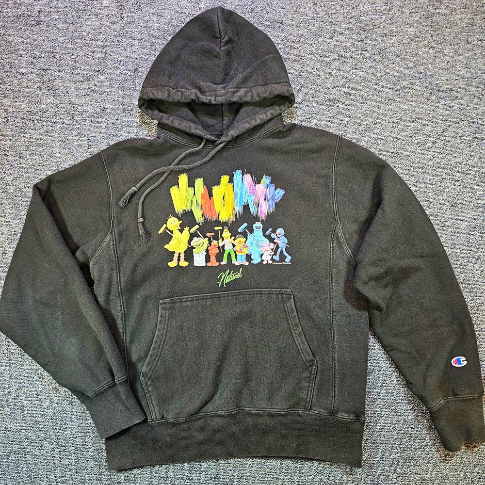 Champion Reverse Weave Naturel Sesame Street Graphic Black Hoodie Men's M